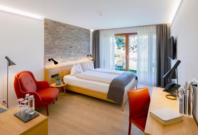 Zimmerbeispiel, Doppelzimmer Balkon oder Terrasse "Lilienberg"