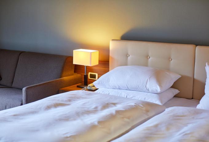 Esempio camera quadrupla con balcone Meletum