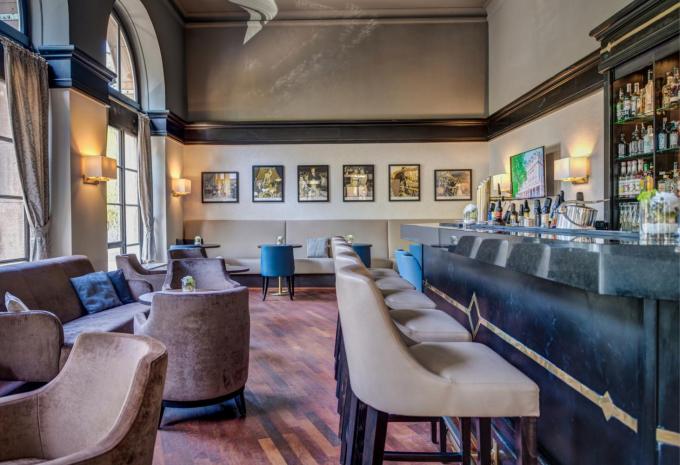 Schlosshotel Karlsruhe ****