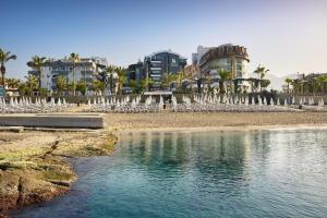 Kaila Beach Hotel*****