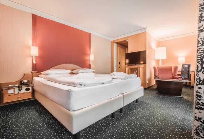 Zimmerbeispiel Dreibettzimmer Deluxe Zimmerbeispiel Dreibettzimmer Deluxe