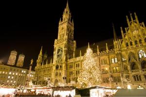 Christmas Shopping und Weihnachtsmarkt München - Carreise