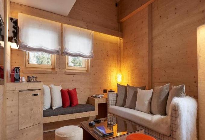 Esempio di camera, Junior Suite