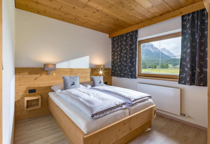 Zimmerbeispiel, Apartment Balkon/Terrasse Nebenhaus Hochgefühl