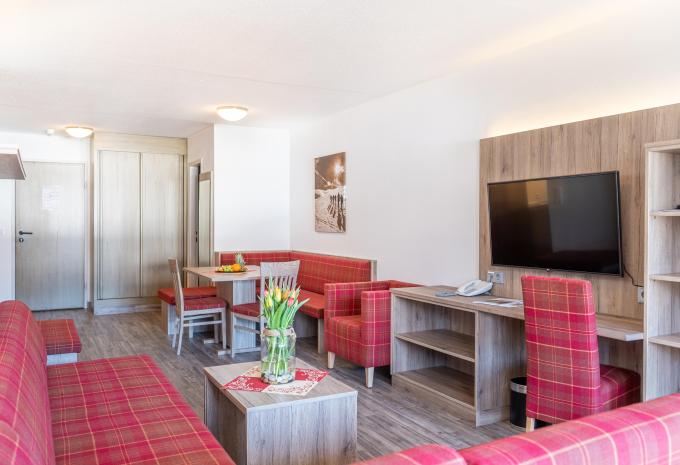 Zimmerbeispiel, Apartment Standard Balkon 2-Raum Berg