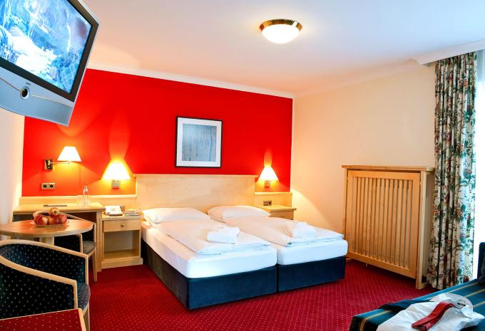 Zimmerbeispiel Doppelzimmer Balkon