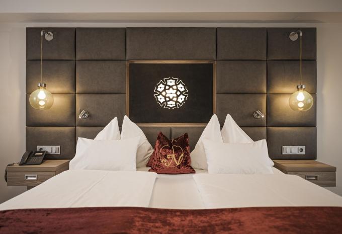 Zimmerbeispiel, Deluxe Doppelzimmer Balkon