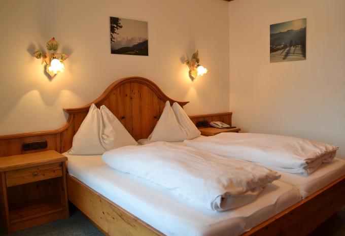 Zimmerbeispiel:  Doppelzimmer Standard