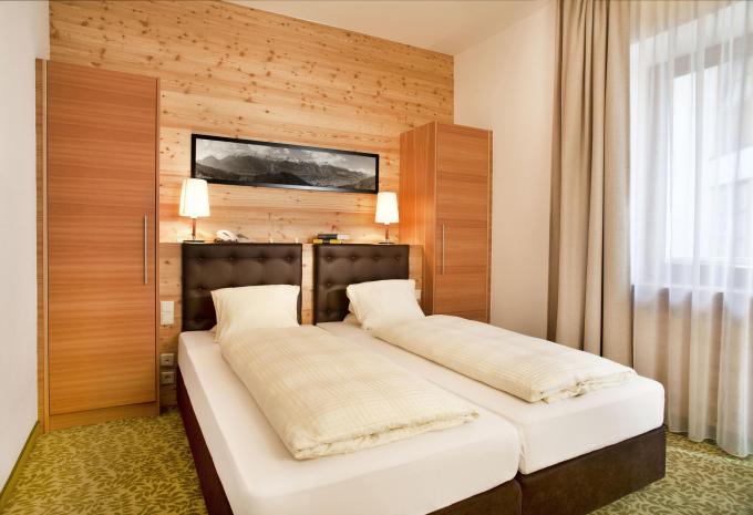 Zimmerbeispiel, Standard Doppelzimmer Zimmerbeispiel, Standard Doppelzimmer