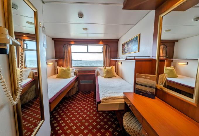 Zimmerbeispiel, MS Rigoletto