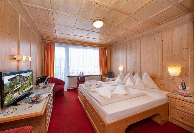 Zimmerbeispiel, Doppelzimmer (DZ) "Comfort Alpenrose"