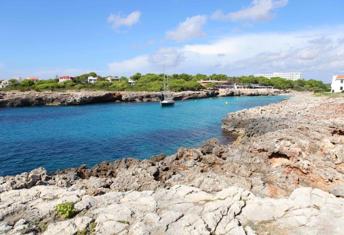 Minorca - Fly, Drive & Sleep