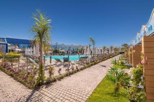 Hotel LIVVO Los Calderones****