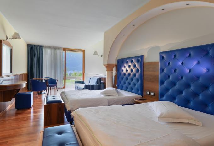 Beispiel Junior Suite Terrasse mit Seeblick