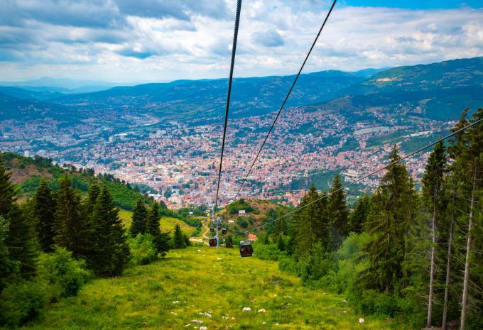 Blick auf Sarajevo vom Berg Trebević