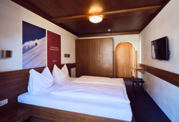 Esempio di camera, camera doppia (DZ) “Standard”