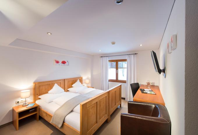 Exemple de chambre, chambre double «Standard» Exemple de chambre, chambre double «Standard»