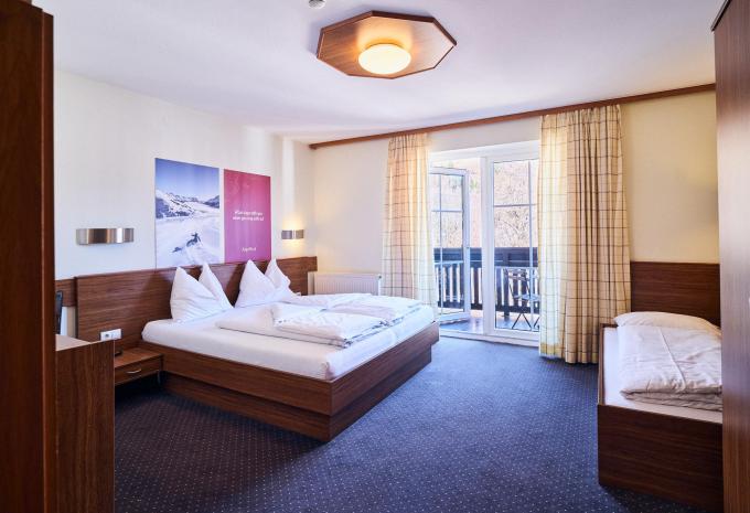 Raumbeispiel: Doppelzimmer mit Zustellbett