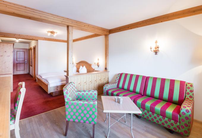 Exemple de chambre : Suite Junior Confort avec balcon