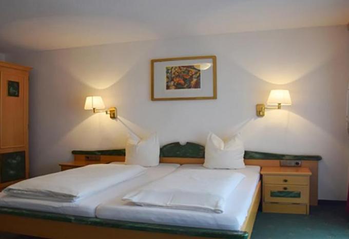 Exemple de chambre : chambre de 3 lits Classic balcon