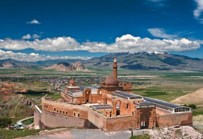  Bergfestung Ishak Pascha Sarayi 