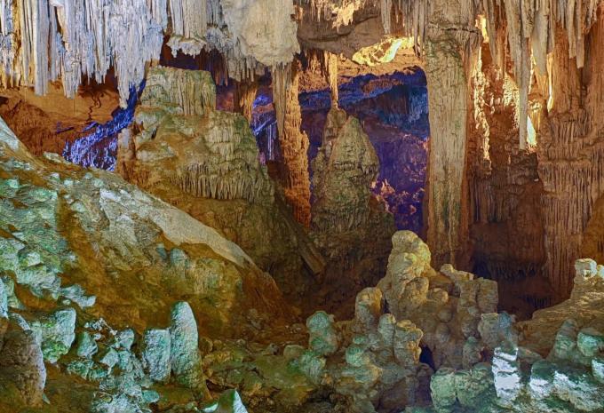 Grotte de Neptune