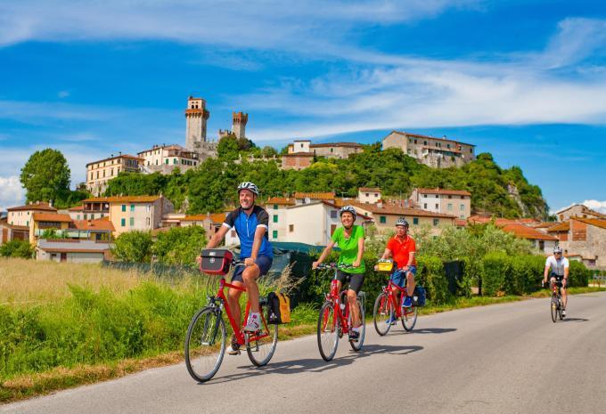 À travers les paysages de rêve de la Toscane - Randonnée à vélo
