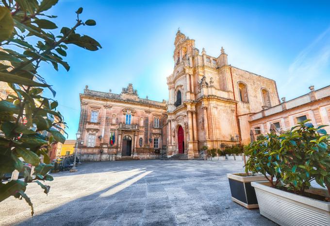 Sizilien zur Mandelblüte - Carreise