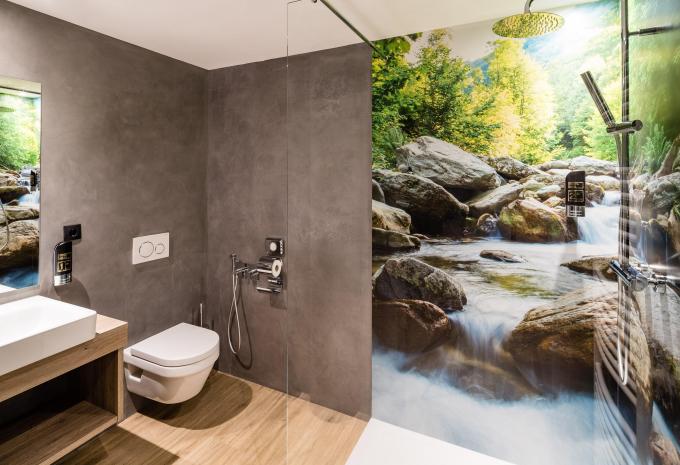 Beispiel Vierbettzimmer Balkon Alpin