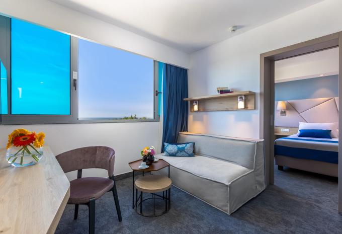 Exemple de chambre, suite junior côté parc avec balcon