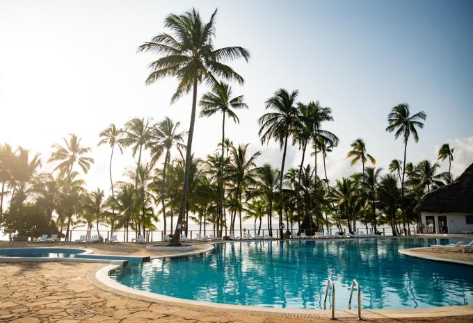 VOI Kiwengwa Resort****