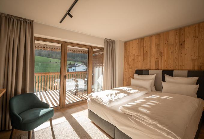 Zimmerbeispiel, Suite Superior Balkon «Luna»