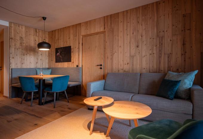 Zimmerbeispiel, Doppelzimmer Deluxe Balkon «Diana»