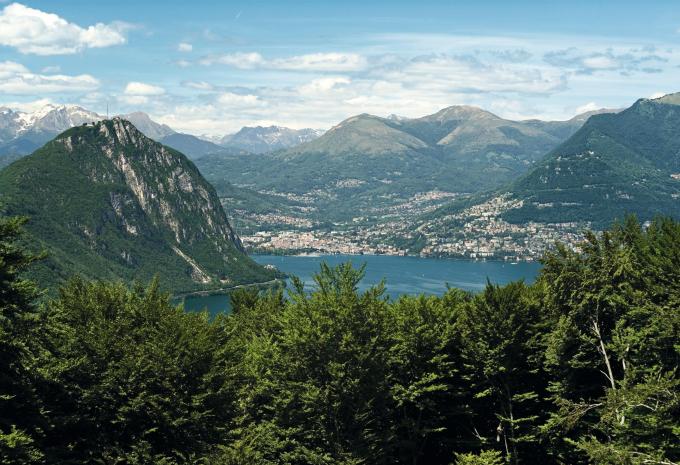 Gotthard Panorama Express