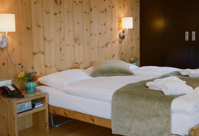 Zimmerbeispiel, Doppelzimmer Classic Balkon Lodgezimmer