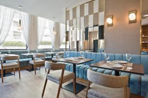 Hotel Acta The Avenue****