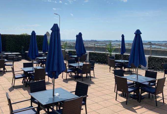 Terrasse Hotel Ambassadeur