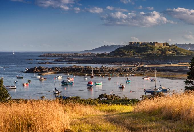 Ansicht Vale Castle von Bordeaux Harbour