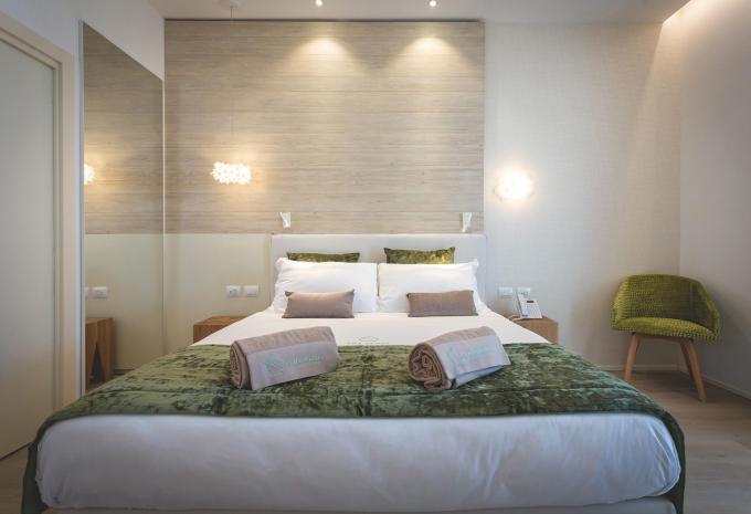 Esempio, camera quadrupla superior