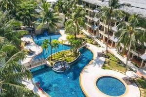Radisson Resort and Suites Phuket****