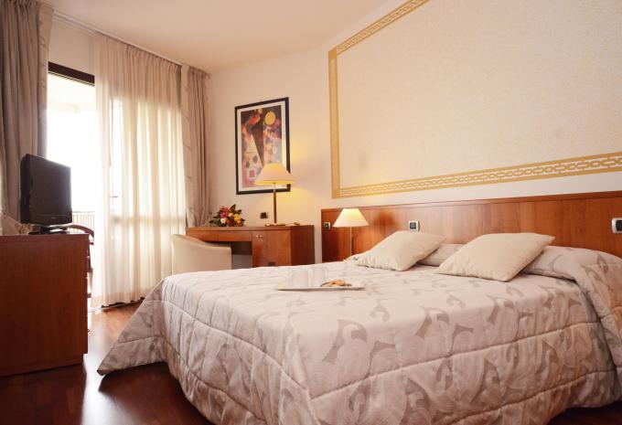 Zimmerbeispiel, Doppelzimmer (DZ) „Classic Balkon“