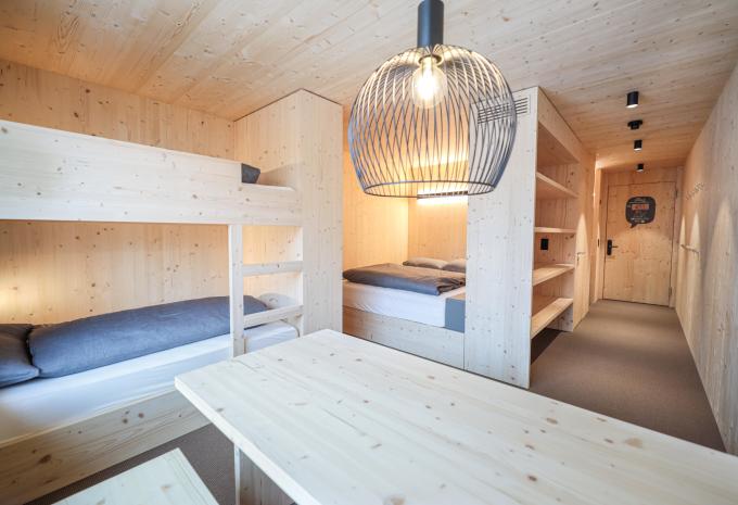 Zimmerbeispiel: Familienzimmer Family Cabin