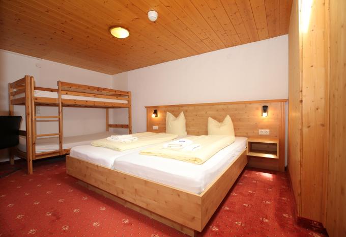 Zimmerbeispiel: Familienzimmer Standard