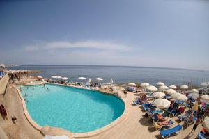 The Preluna Hotel****