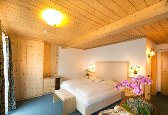 Esempio di camera: camera doppia standard “Elite”