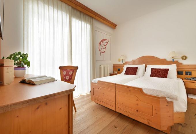 Zimmerbeispiel, Junior Suite Balkon «Zircone»