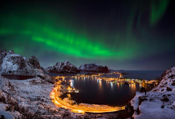 Lofoten mit Nordlichtern