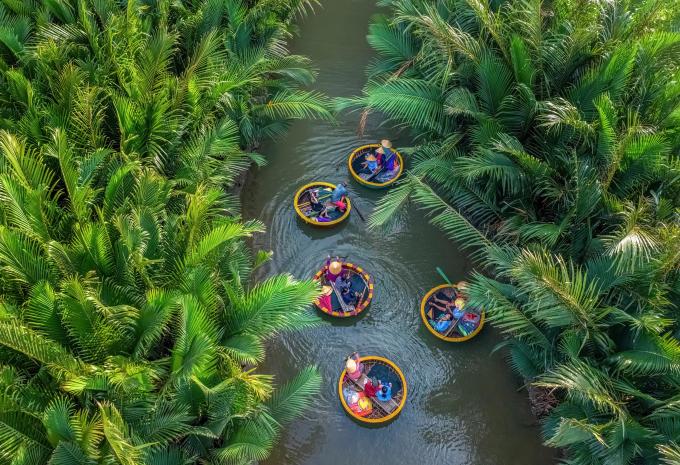 Hoi An -  Bambus-Korbboot zu den Mangrovenwäldern