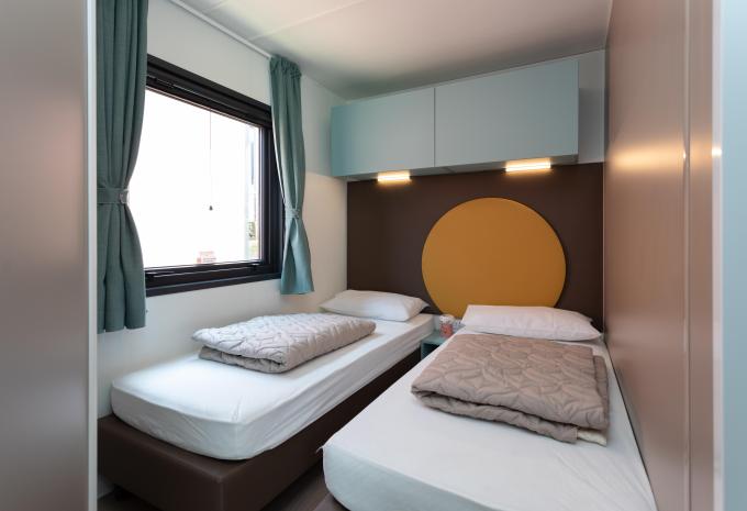 Esempio di Suite Familiare Mobile Home Maxicaravan con terrazza