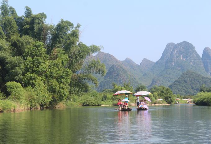 Yulong-Fluss